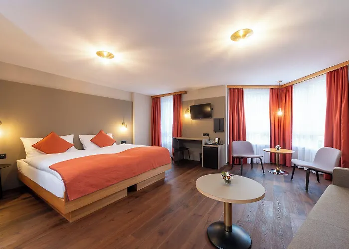 Alex Business & ナータース