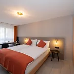 Alex Business & Hotel 4*