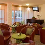 Alex Business & Hotel